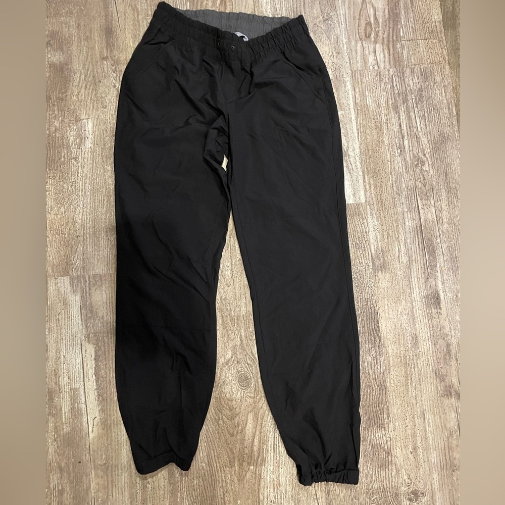 MEC wanderwall climbing pants women’s size 8 regular